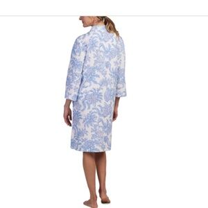 Miss Elaine Women's Quilted Floral Snap-Front Robe - Blue Floral